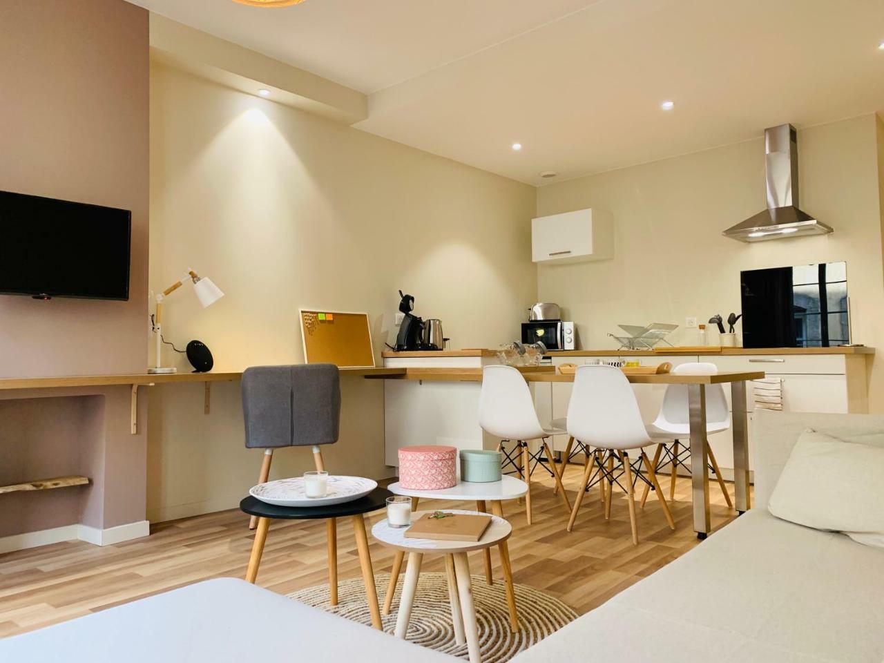 Esprit Cosy Sur Plateau Central Clermont-Ferrand Bagian luar foto