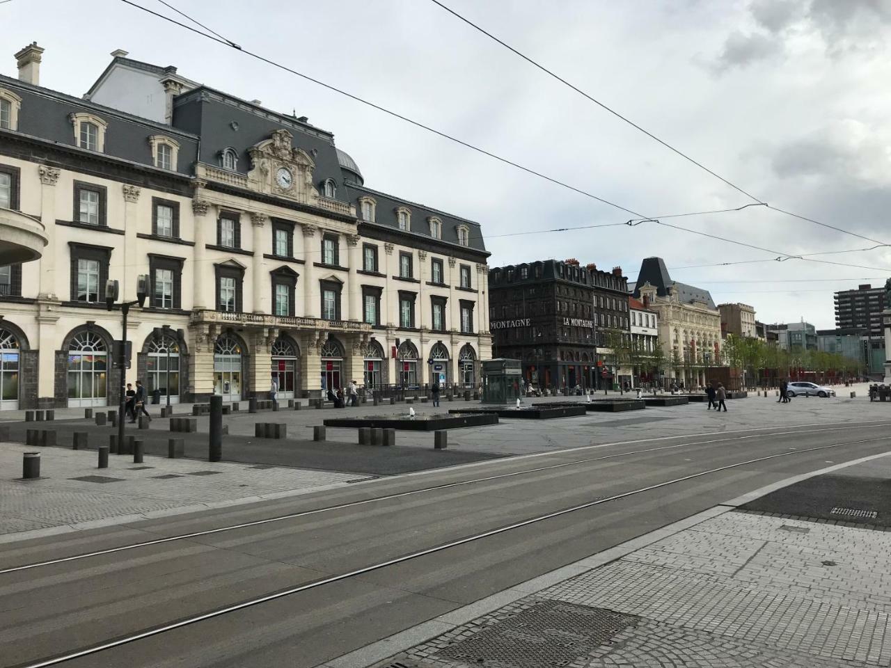 Esprit Cosy Sur Plateau Central Clermont-Ferrand Bagian luar foto