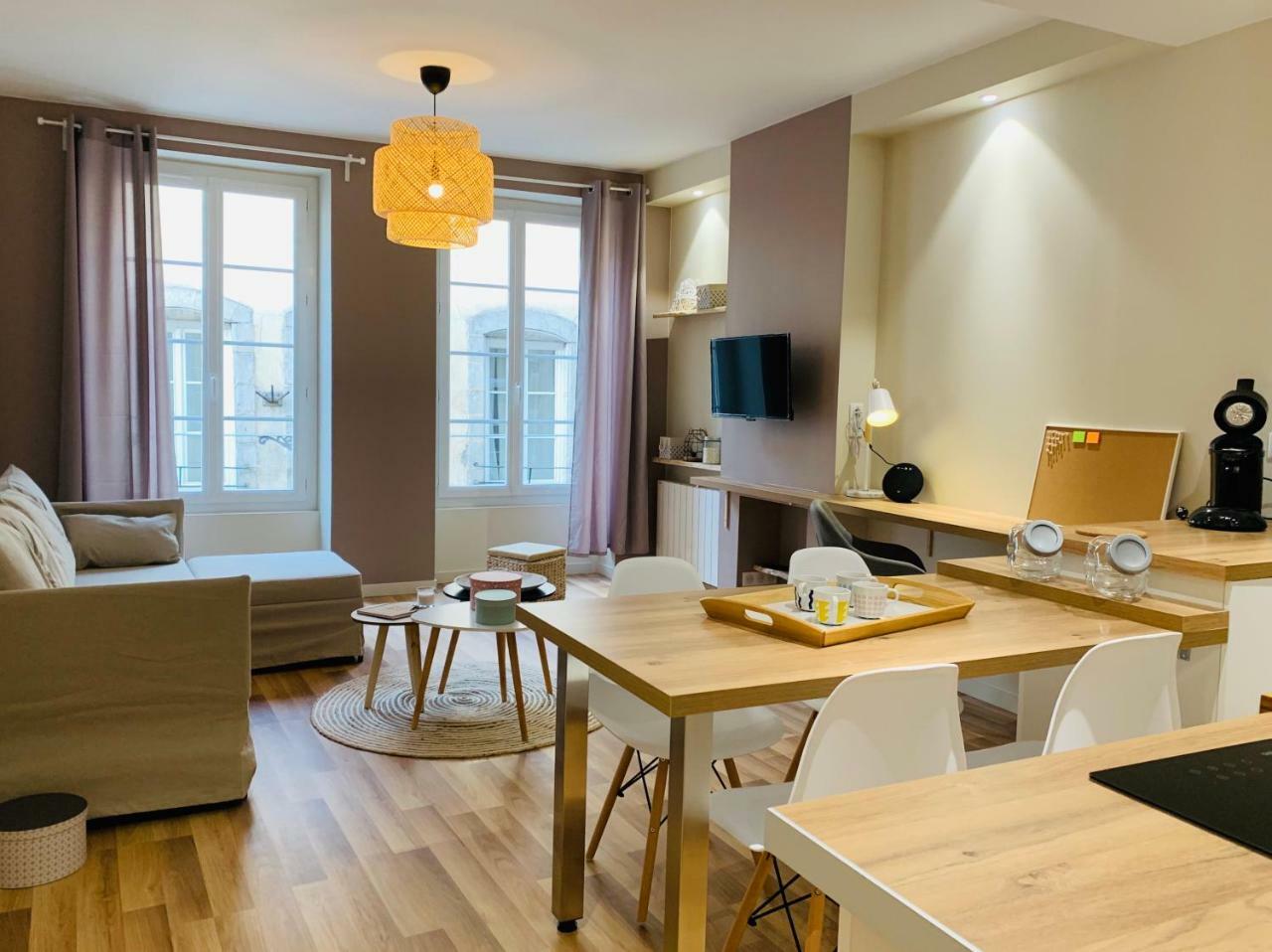 Esprit Cosy Sur Plateau Central Clermont-Ferrand Bagian luar foto