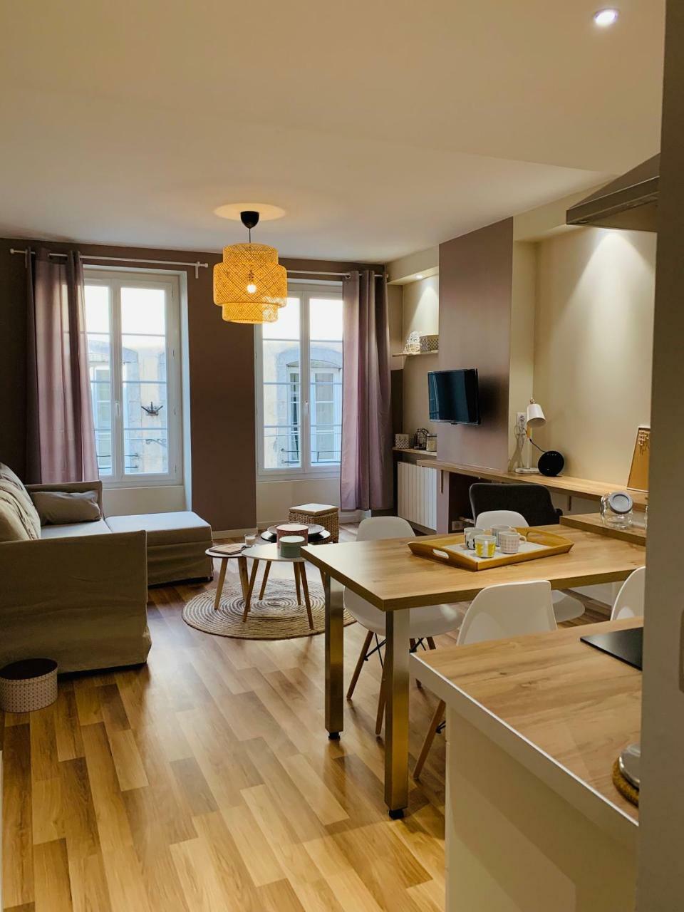 Esprit Cosy Sur Plateau Central Clermont-Ferrand Bagian luar foto